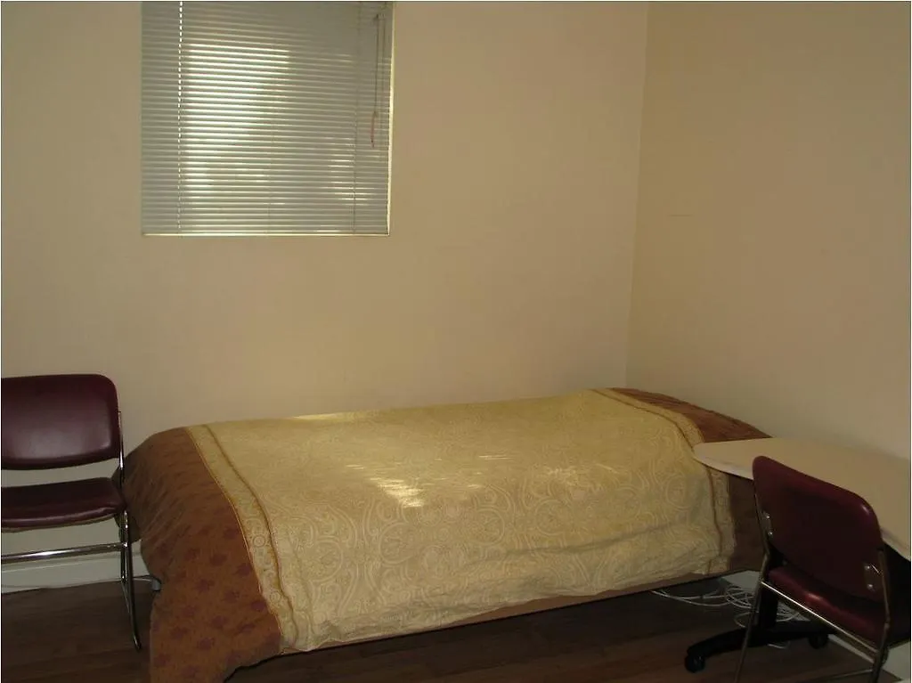 525 Inn Toronto Canada