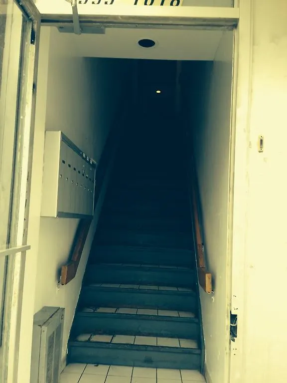 Guest house 525 Inn Toronto